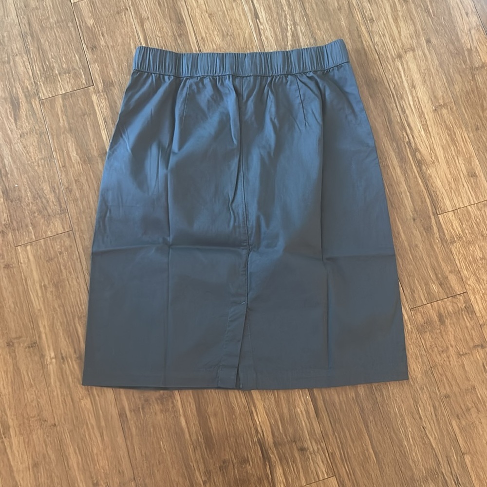 Pact Brand Gray Skirt Size Small - Picture 4 of 7